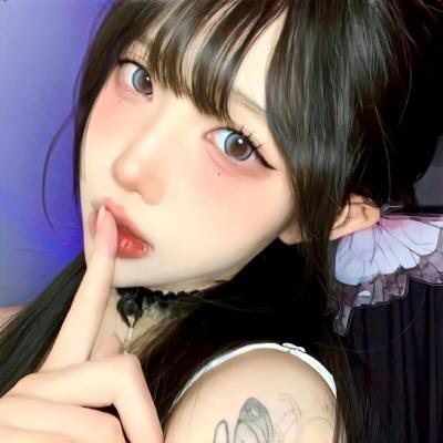 被虐离婚后，厉总跪求我回头